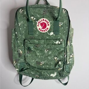 Fjallraven Kanken Forest Green Patterned Backpack